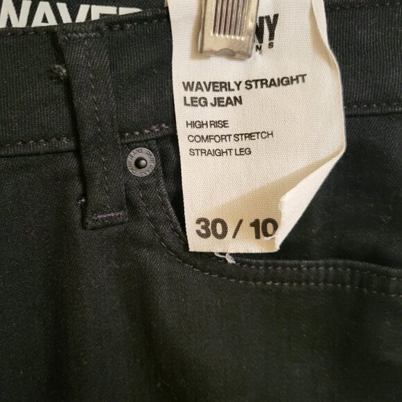 NWT Dkny Jeans Women's Waverly Straight-Leg Jeans E2RK1780 Size 30/10 Black - Picture 11 of 12